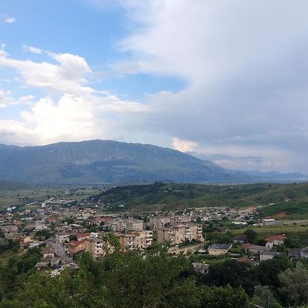 Relax Guesthouse Gjirokastra Zewnętrze zdjęcie