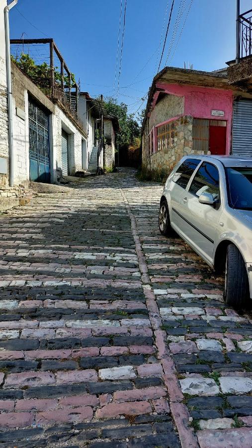 Relax Guesthouse Gjirokastra Zewnętrze zdjęcie